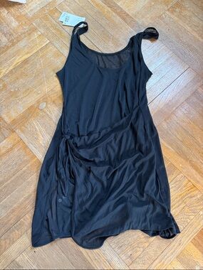 Hm beach cover up NWT